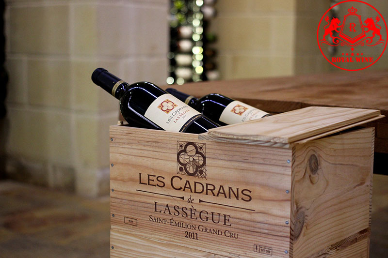 Rượu vang Les Cadrans de Lassegue Saint Émilion Grand Cru