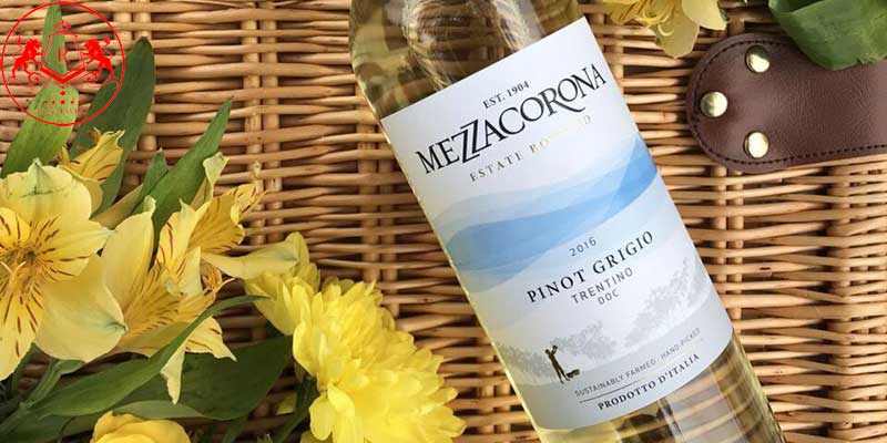 Ruou Vang Mezzacorona Pinot Grigio 2