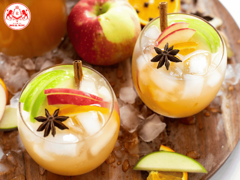 Cocktail Absolut Juice Apple Sangria thơm ngon, sảng khoái